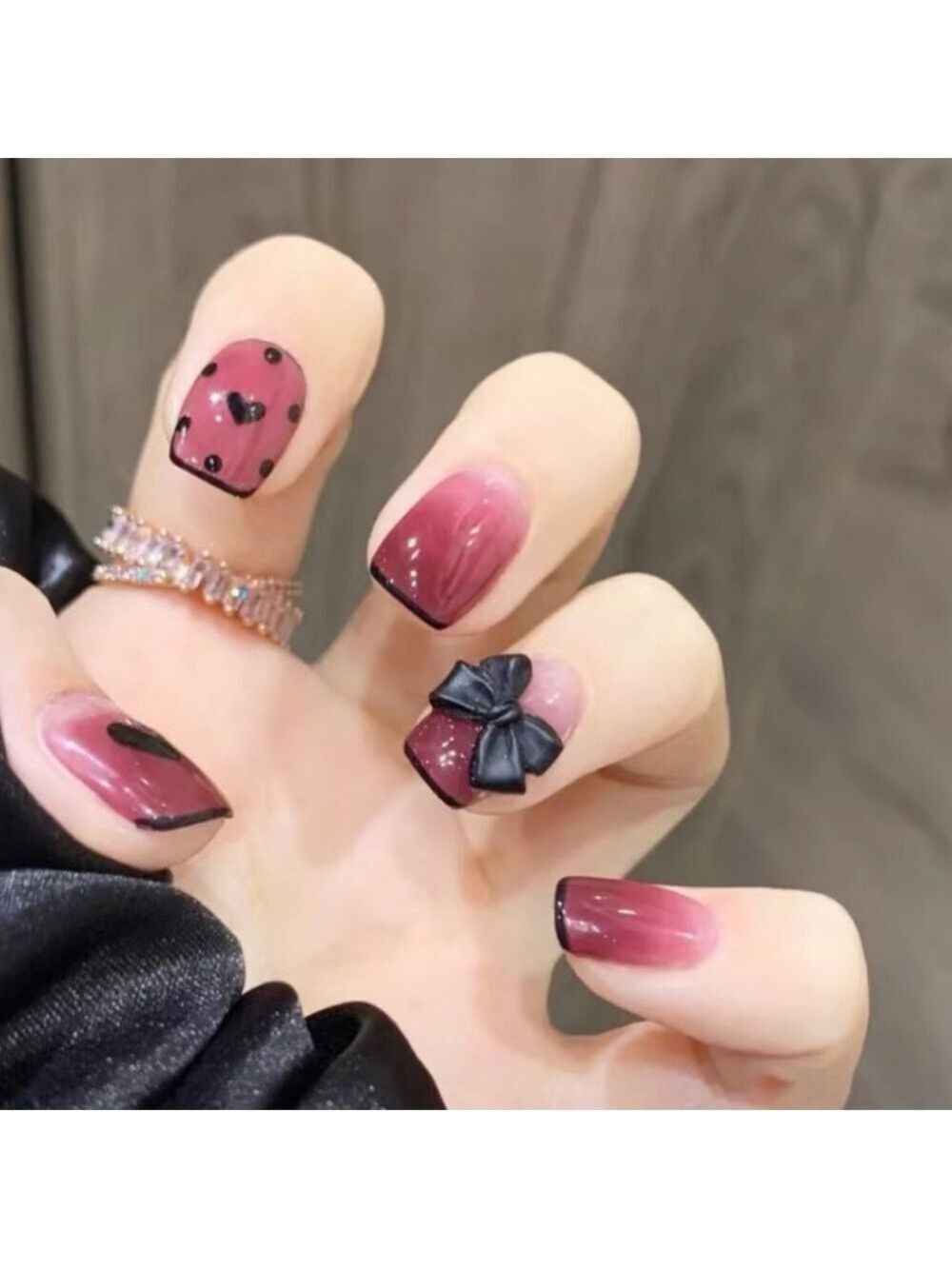 Ribbons and Bows - Nail Junkie - full artificial nail set